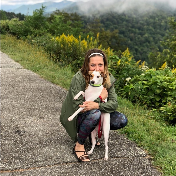 Meet your Posher, Tamara! - Picture 3 of 4